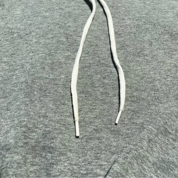 EUC Women's Wild Fable Cropped Hoodie size XL in Gray - Picture 6 of 7